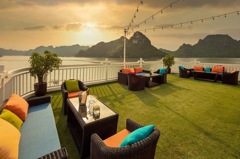 Le Journey Luxury 2D1N Cruise: Ha Long Bay & Lan Ha Bay Tour - Should you book Le Journey?