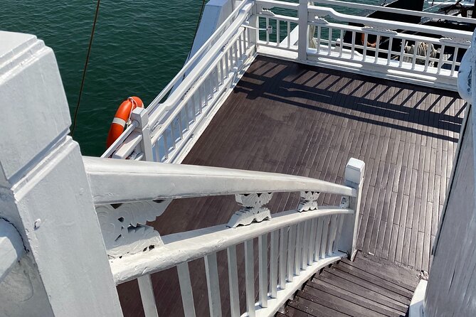 Le Journey Premium Cruise Halong Overnight Boutique 4 Star Cruise - Traveler Photos and Reviews