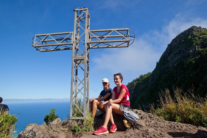 Le Morne Mountain: Guided Hike With Our Professional Local Guides - Tour Details