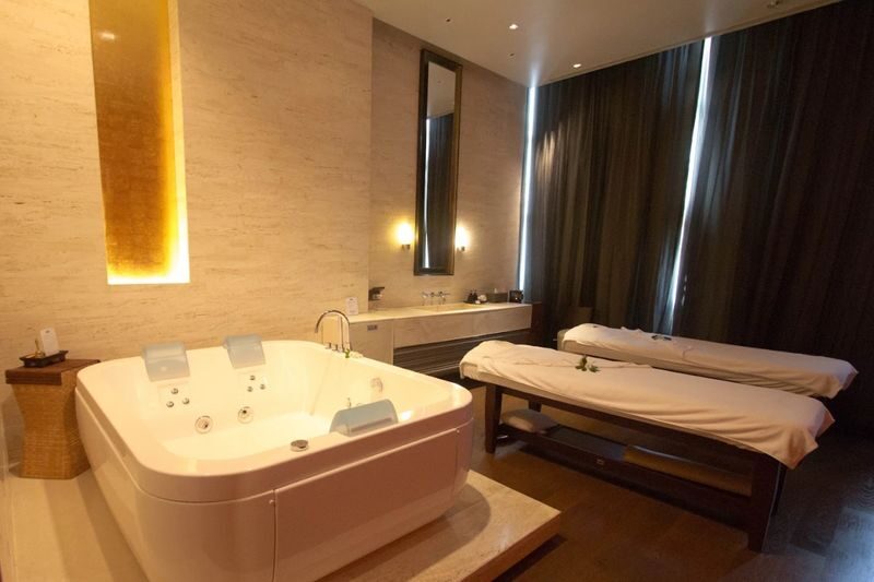 Le Spa at Pullman Bangkok King Power - Who should book Le Spa’s body scrub?