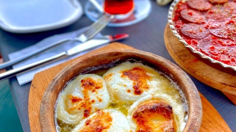 Le Vapeur Magique - Morning Turkish Breakfast Cruise - Should you book Le Vapeur Magique?