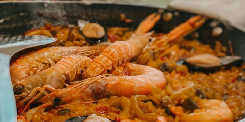 Learn about Spanish cuisine: Paella & Rice dishes - An In-Depth Look at the Experience