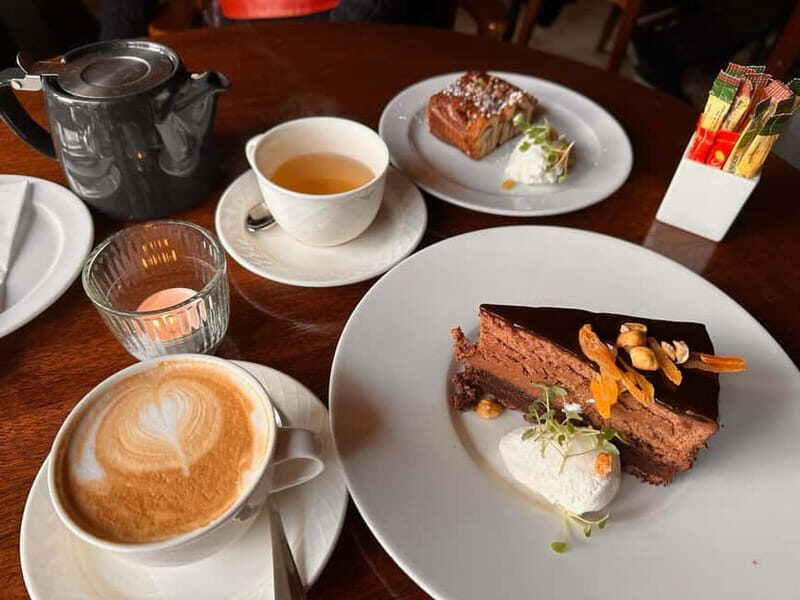 Learn French over a Parisian snack a few steps from the Louvre - Interactive Activities and Final Touches