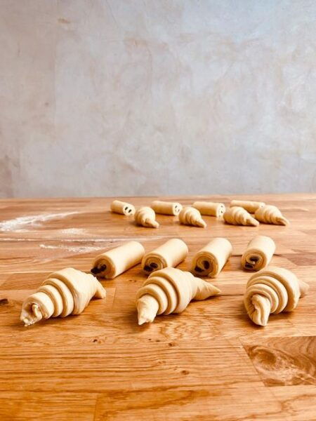 Learn How to Make the French Croissant With a Chef ! - Authentic Studio Atmosphere