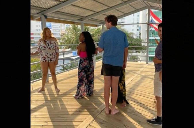 Learn Salsa in San Juan - Vivid beginner lesson - Who Should Book This Experience