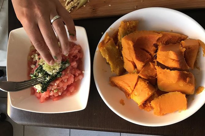 Learn to Cook Like a Local: Private Cooking Class in a Viña Del Mar Home - Good To Know
