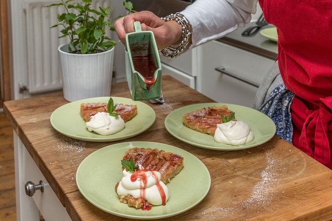 Learn to Cook With a Local Chef in Her Beautiful Dublin Home - Background