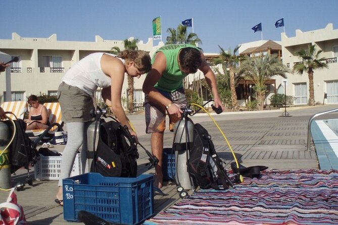 Learn to Dive PADI Open Water Diver Course - Learning Environment