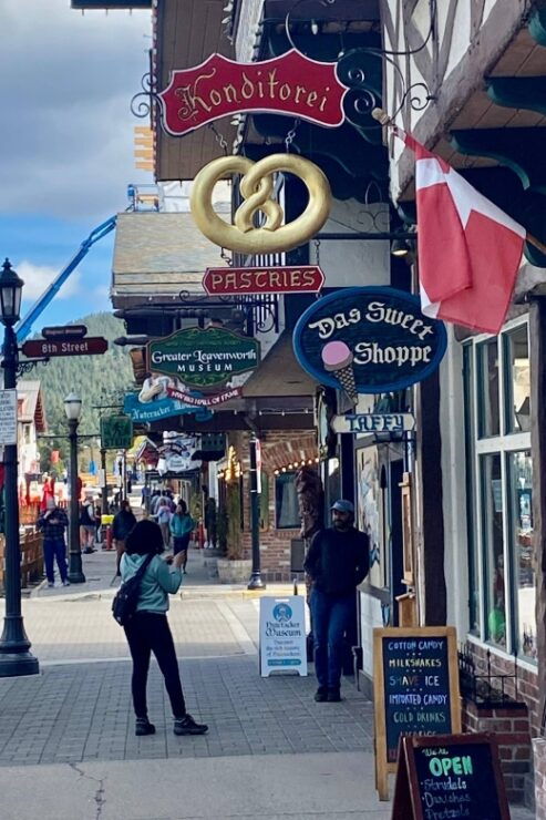 Leavenworth: German-Themed Self-Guided Audio Walking Tour - Tour Highlights