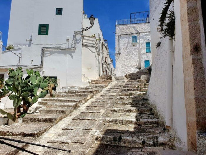 Lecce: Alberobello, Locorotondo, Ostuni & Apulian Brunch - Apulian Brunch and Tasting