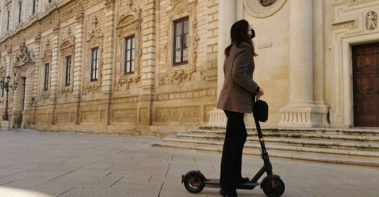 Lecce: Guided Electric Scooter City Tour With Jewish Museum - Good To Know