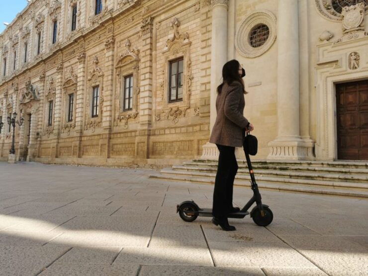 Lecce: Guided Electric Scooter City Tour With Jewish Museum - Experience Highlights