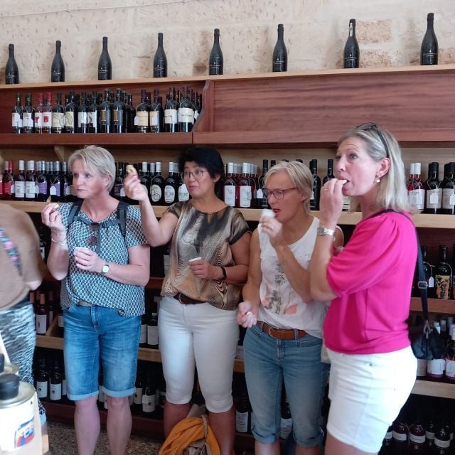 Lecce: Guided Tour & Wine Tasting by Rickshaw - Frequently Asked Questions