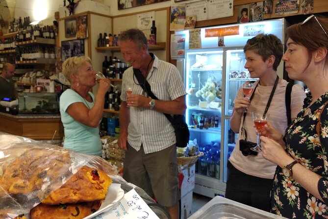 Lecce History and Street Food Tasting Private Tour - Accessibility and Parking
