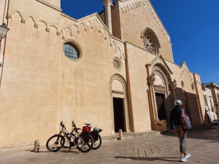 Lecce: Top Quality E-Bike Rental - Rental Details