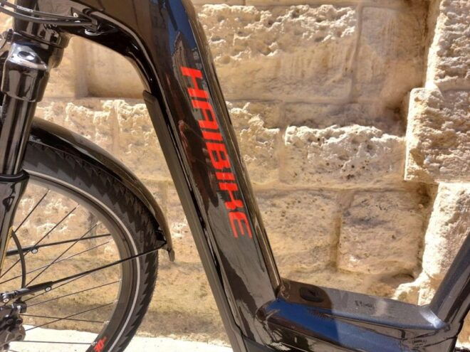 Lecce: Top Quality E-Bike Rental - Availability Check
