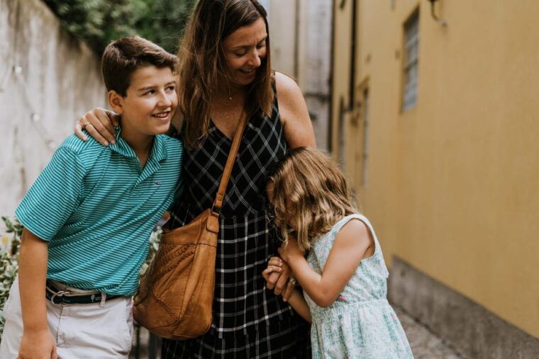 Lecco: Photo Shoot with a Private Vacation Photographer - Practicalities and Logistics