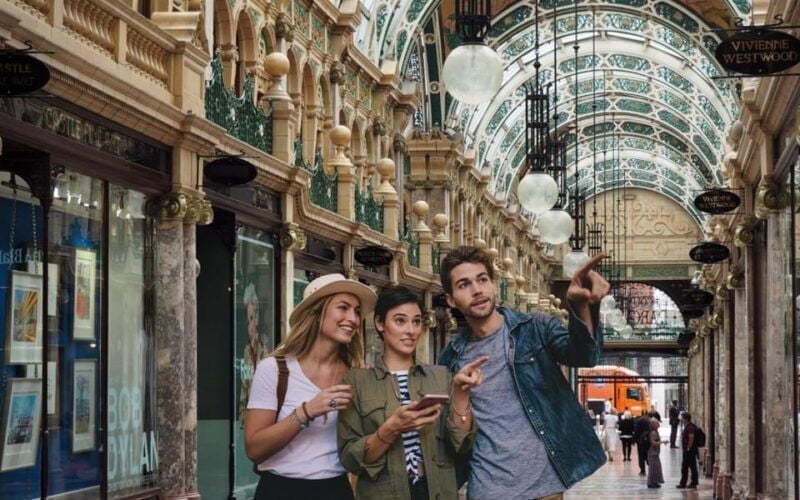 Leeds: City Walking Tour & Exploration Game - Value & Practicalities