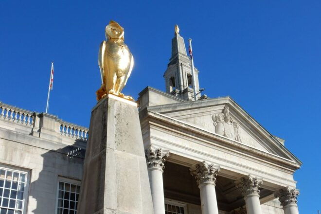 Leeds: Quirky Self-Guided Smartphone Heritage Walks - Flexibility