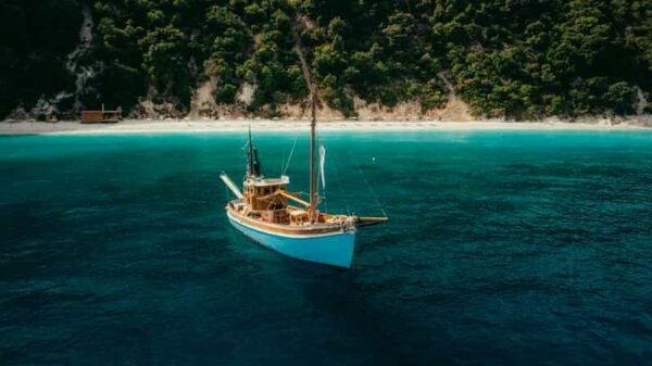Lefkada: Private Cruise on a Traditional Kaiki Boat - Customer Reviews