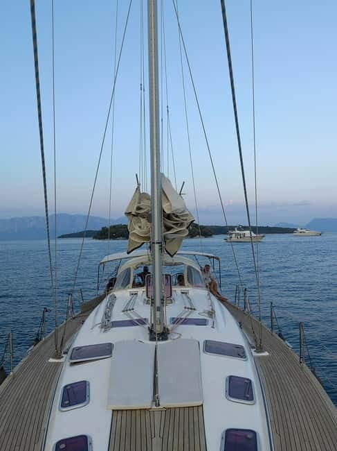 Lefkada: Private Sailboat Rental with Skipper - An In-Depth Look at the Lefkada Private Sailboat Experience