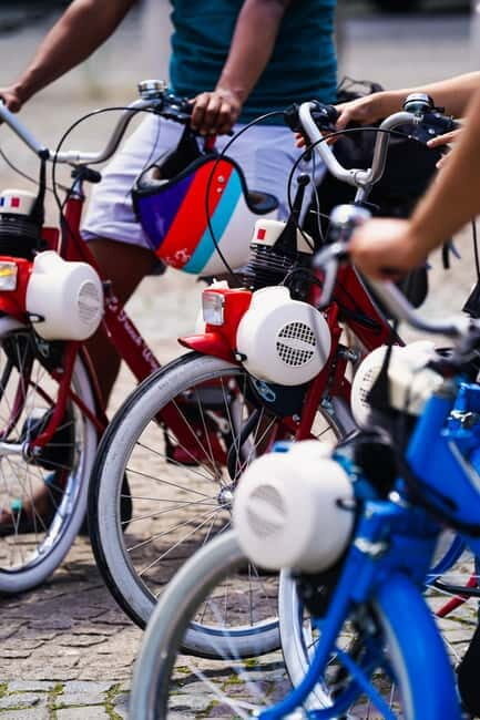 Left Bank Highlights: Guided Vintage Bike Tour on a Solex - Practical Details & Tips