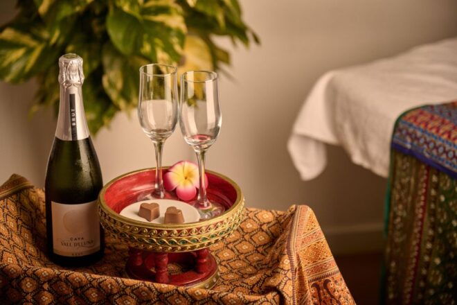Leg Massage - Best Thai Massage Center