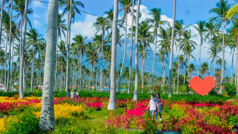 Legazpi Half-Day Private City Tour - Sumlang Lake and the value of a photo stop