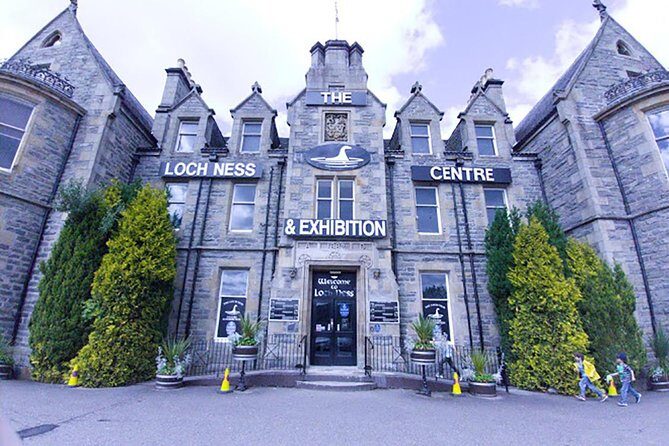 Legendary Loch Ness and Urquhart Castle Tour - A Complete Look at the Legendary Loch Ness and Urquhart Castle Tour