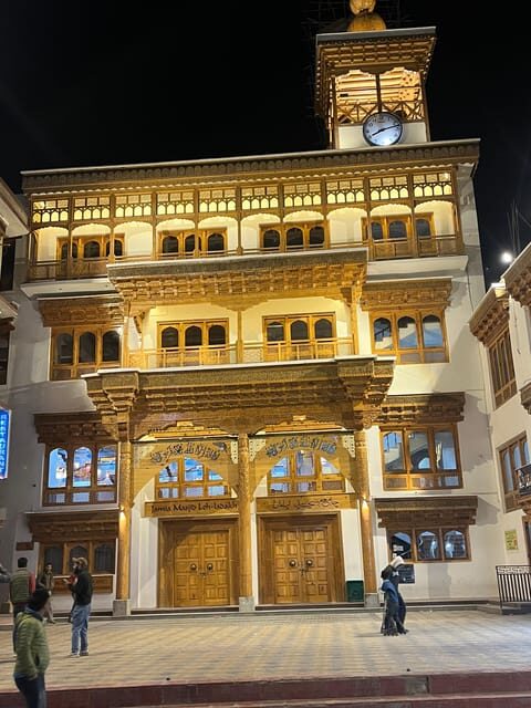 Leh: 3Hours short Trip - Spituk Monastery, Leh Palace & More - Who is This Tour Best For?