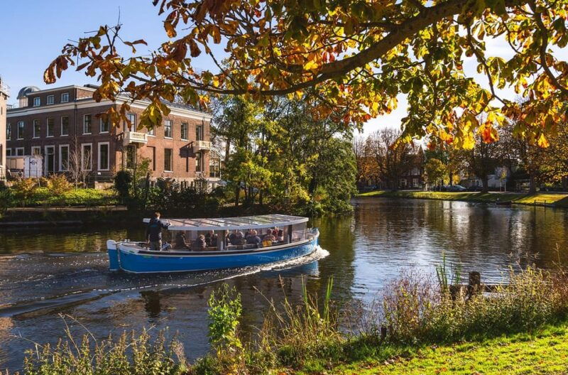 Leiden: Cruise through the Historic City Center with Guide - Discover Leiden from the Water: An In-Depth Review of the Guided Canal Tour