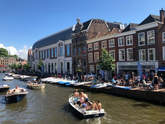 Leiden: Paddleboard Rental to Explore Leidens Canals - Highlights of the Experience
