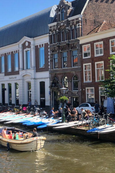 Leiden: Paddleboard Rental to Explore Leidens Canals - Paddleboarding for Beginners