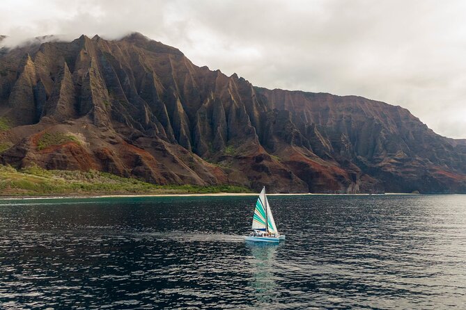 Leila Na Pali Sunset Dinner Sail - Customer Reviews