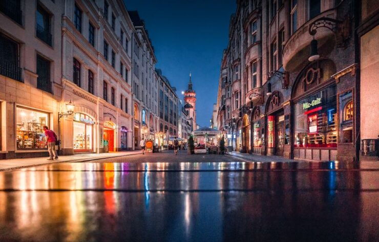 Leipzig: 1.5-Hour Tour With Night Watchman Bremme - Duration and Availability