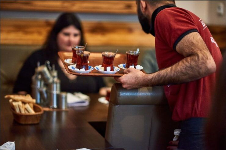 Leipzig: 3 Dangerously Delicious Hours in Eisenbahnstraße - Uncover the Neighborhoods Hidden Gems