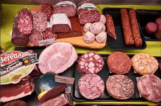 Leipzig: 3 Dangerously Delicious Hours in Eisenbahnstraße - Learn About Eisenbahnstraßes Notorious Reputation