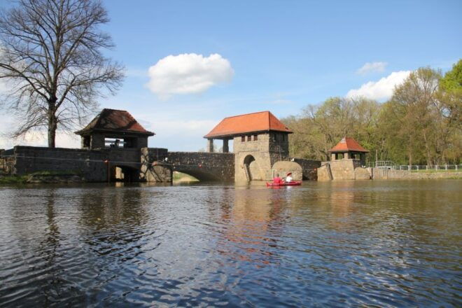 Leipzig: City History Canal Sightseeing Tour on a Motorboat - Skip the Ticket Line and Save Time