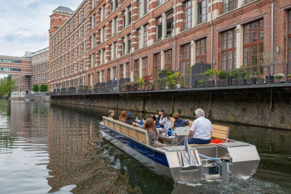 Leipzig: City History Canal Sightseeing Tour on a Motorboat - Tour Description and Itinerary