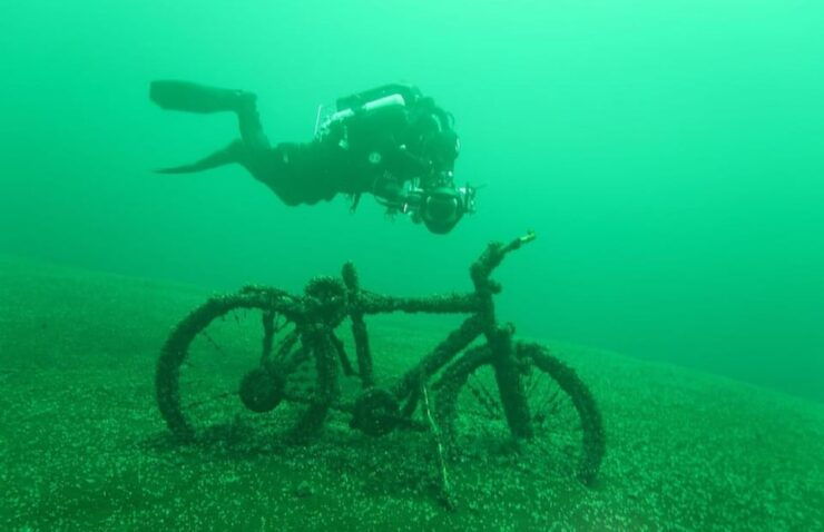 Leipzig. Diving Cospudener Lake - Key Points