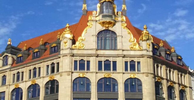 Leipzig: Historic Center Self-Guided Walking Tour - Tour Logistics