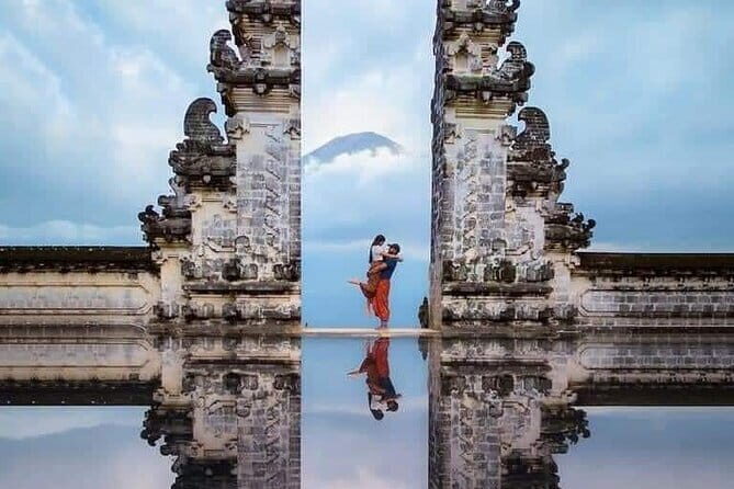 Lempuyang Heaven Gate and Tirta Gangga Adventure in Bali - Good To Know