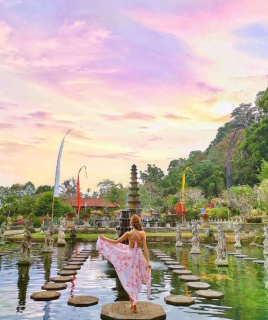 Lempuyang Temple, Hidden Waterfall & Rice Terrace Tour - Tirta Gangga Water Palace