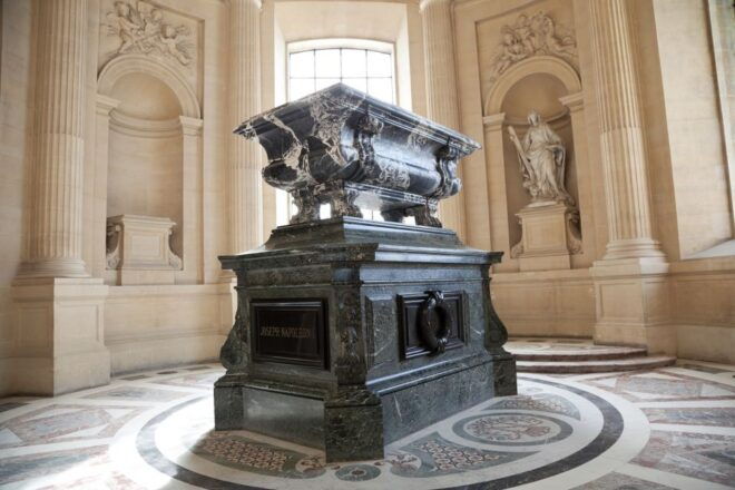 Les Invalides: Napoleons Tomb & Army Museum Entry - Reservation Details