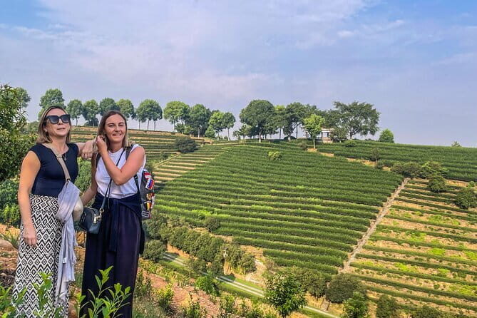 Leshan Giant Buddha day tour with tea Tasting Terrace view - Good To Know