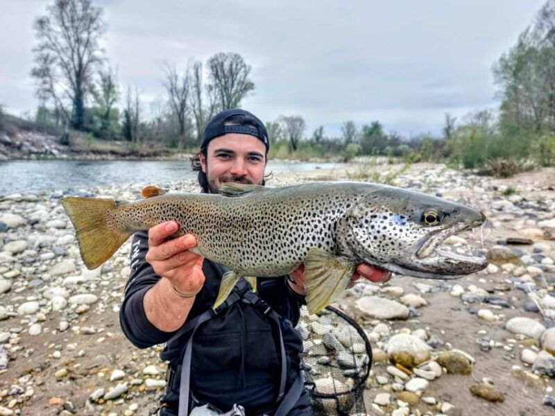 Lesson With a Fishing Guide - Meet Your Fishing Guide