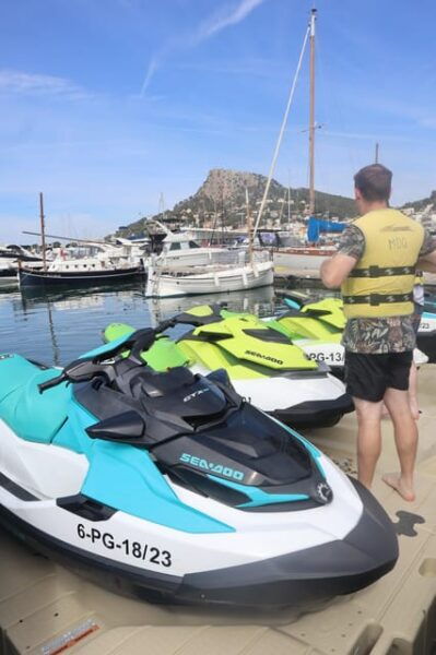 LESTARTIT: 1 HOUR JET SKI TOUR AROUND THE MEDIAS ISLANDS - Meeting Point and Directions