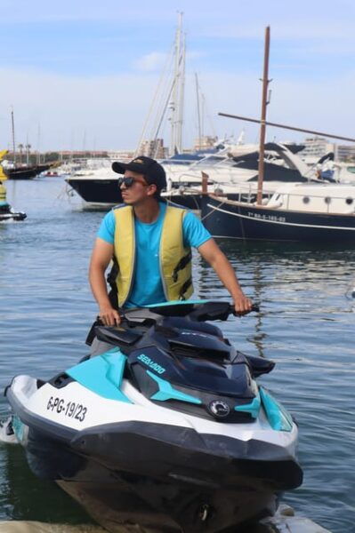 LESTARTIT: 1 HOUR JET SKI TOUR AROUND THE MEDIAS ISLANDS - Tour Highlights