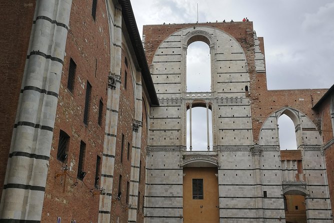 Lets Discover Siena! - Exploring Sienas Charming Streets