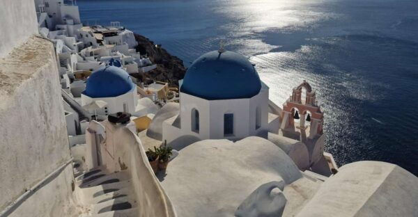 Let's Explore The North Part of Santorini - Customizing Itinerary and Requesting Stops